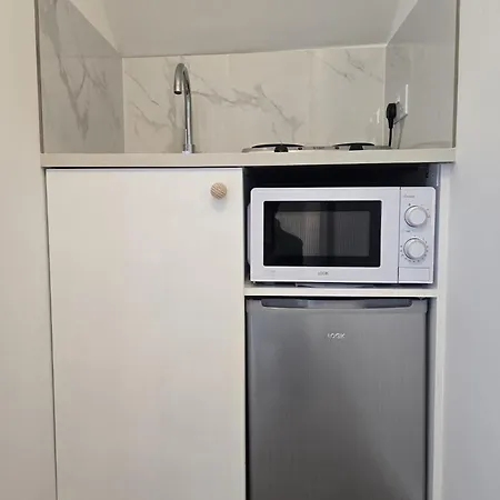 Abi's World - 23 Kilmartin Grove Green, Hollystown, Dublin 15 *