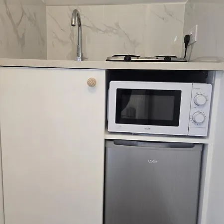 Abi's World - 23 Kilmartin Grove Green, Hollystown, Dublin 15 تيريلسْتاون