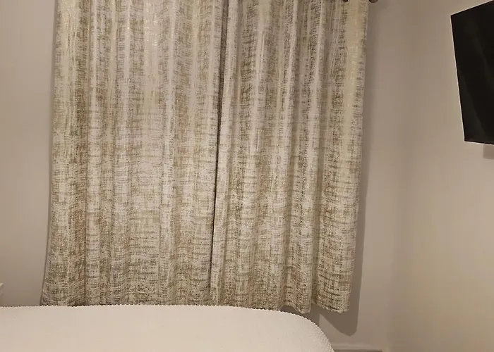 Abi's World - 23 Kilmartin Grove Green, Hollystown, Dublin 15 * Tyrrelstown