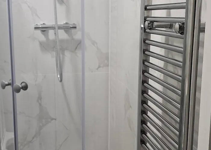 Abi's World - 23 Kilmartin Grove Green, Hollystown, Dublin 15